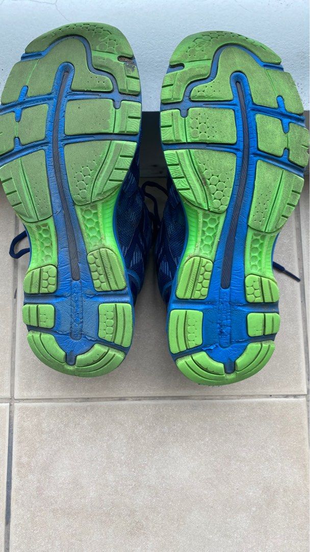 asics gel nimbus size 5.5