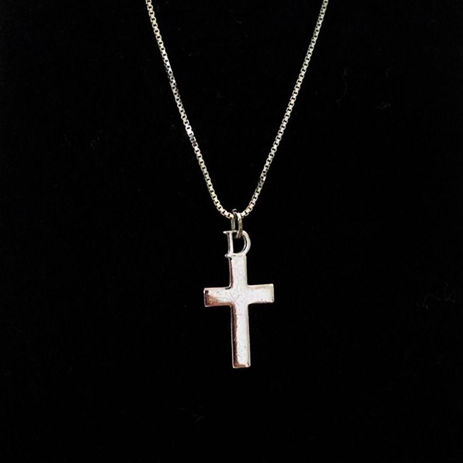 Dior cross necklace shop