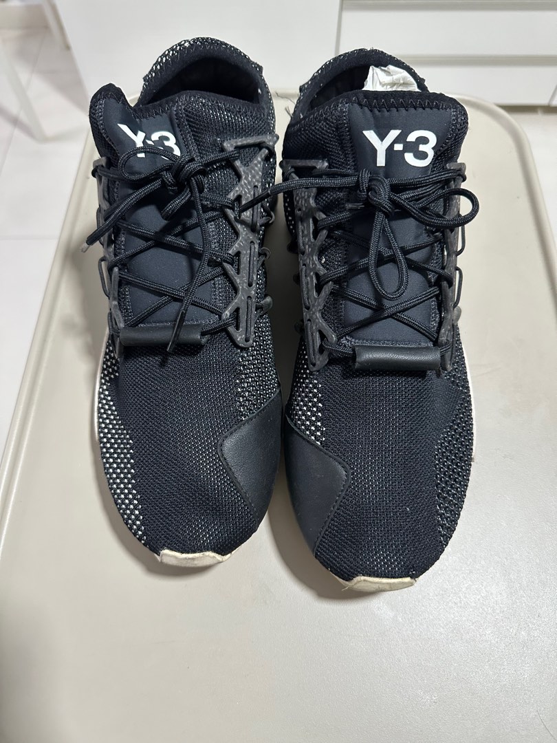 Y3 harigane on feet top