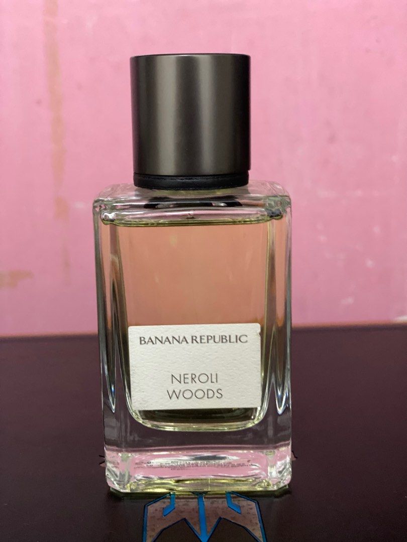 banana republic neroli woods perfume
