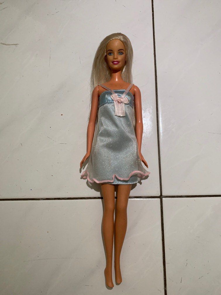 Barbie doll (original), Hobbies & Toys, Toys & Games on Carousell