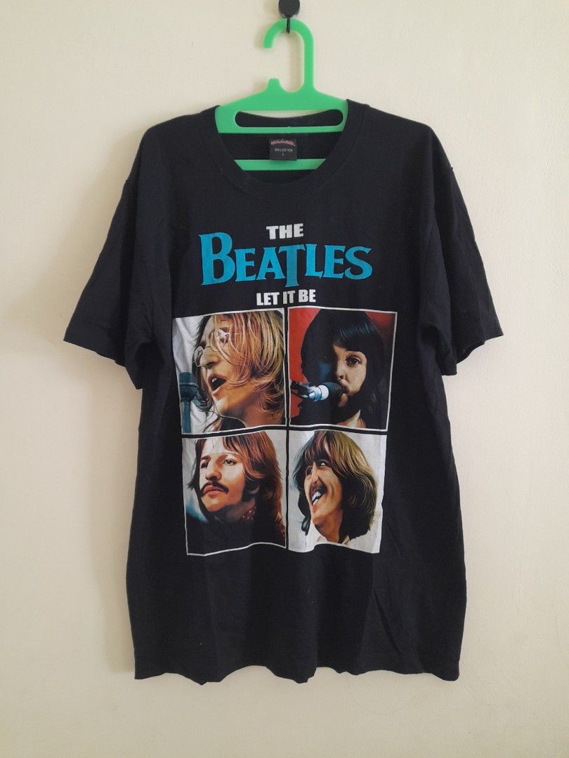 Rock the tees top