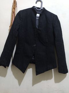 Bella Blazer Hitam