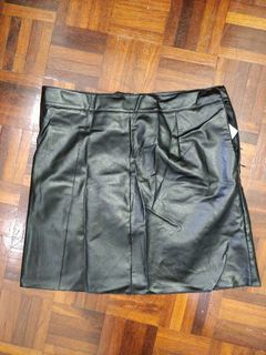 Black leather skirt
