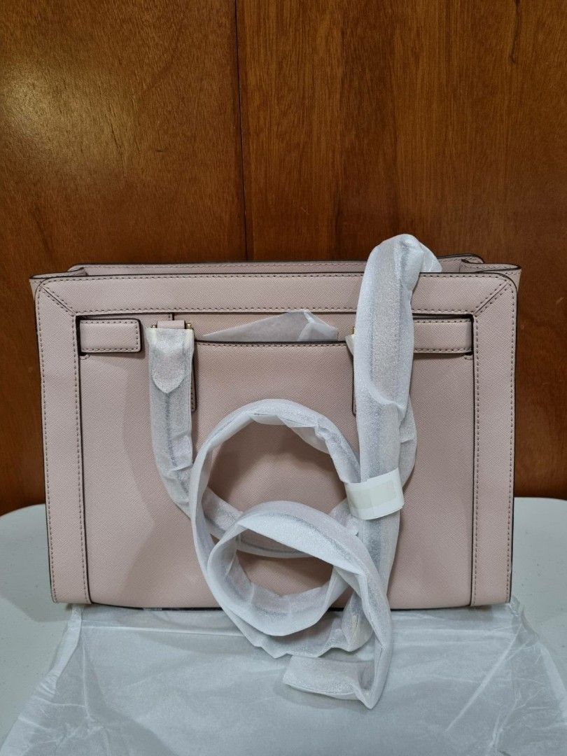 Michael kors dillon saffiano discount leather satchel