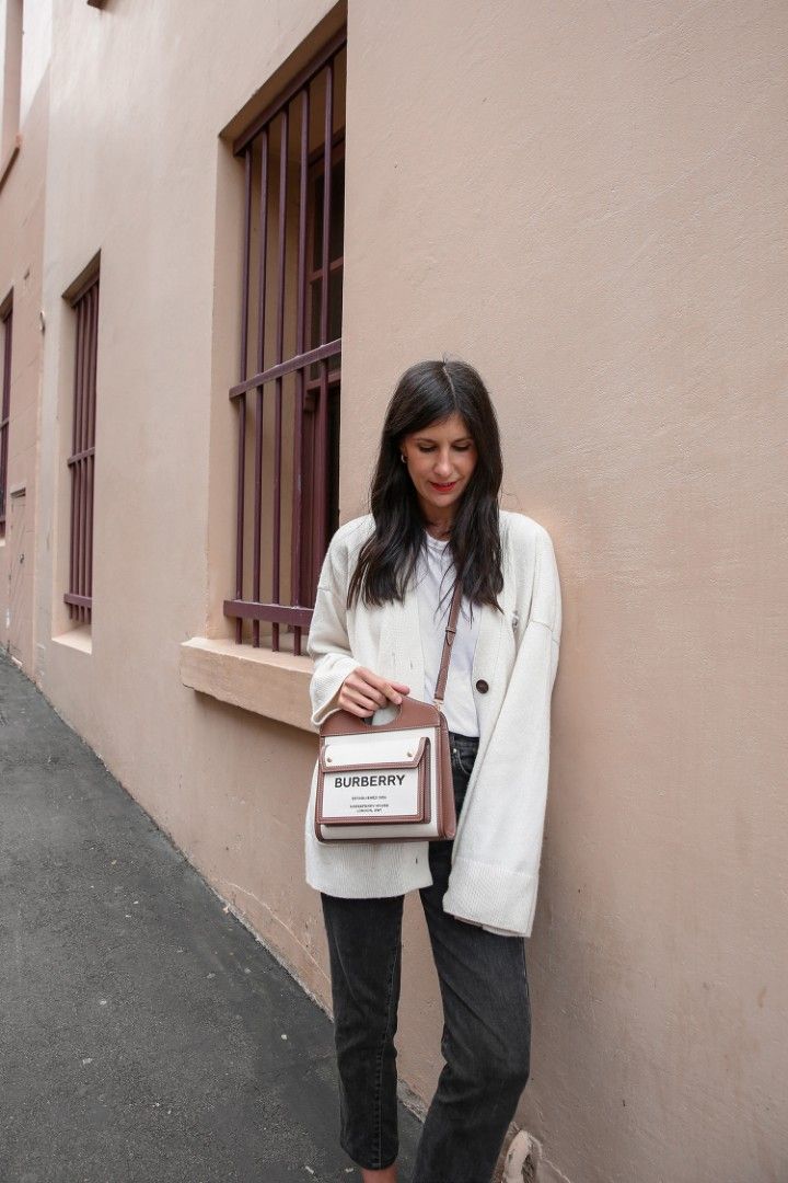 Burberry mini sales pocket