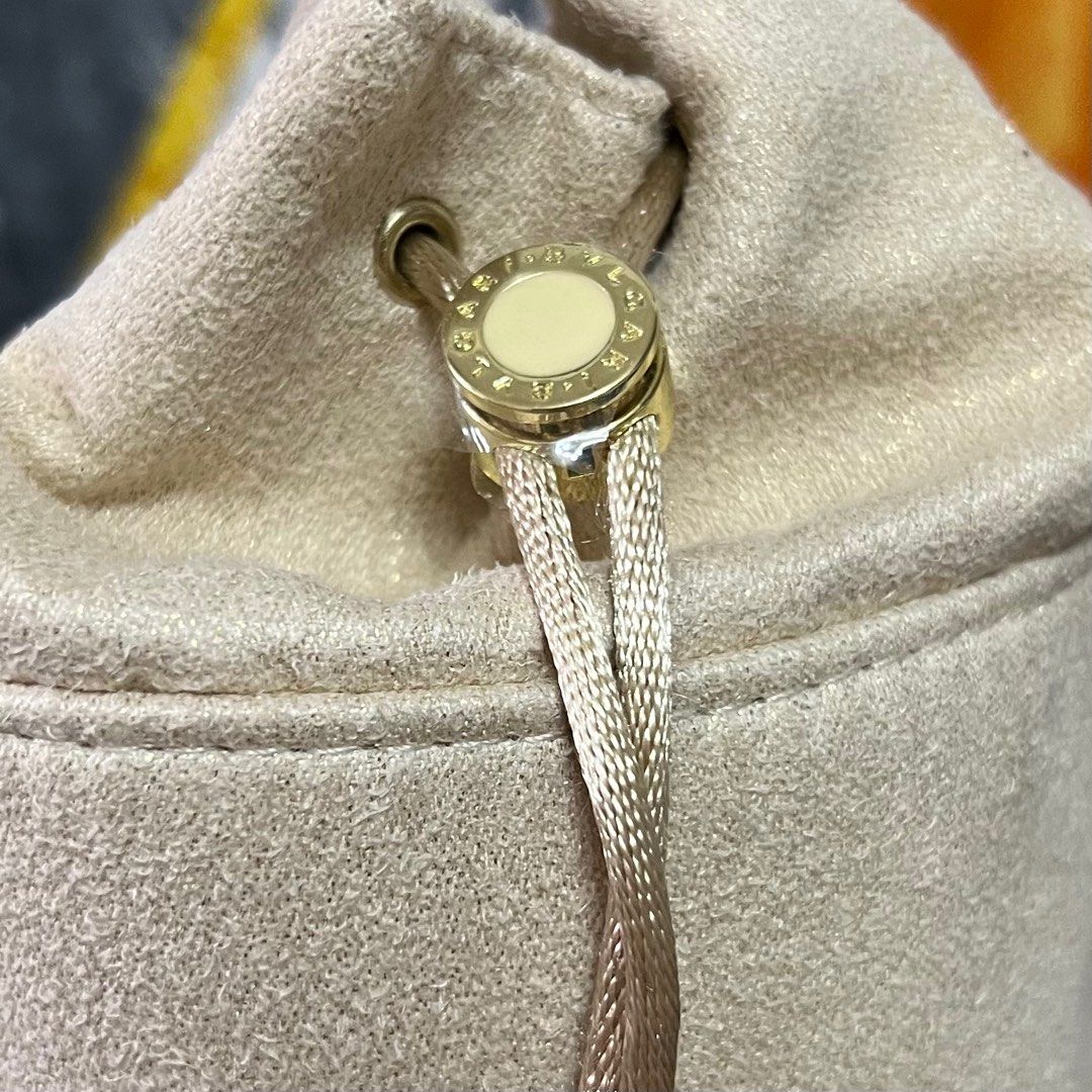 Emirates sceglie Bulgari per il kit di business e first class