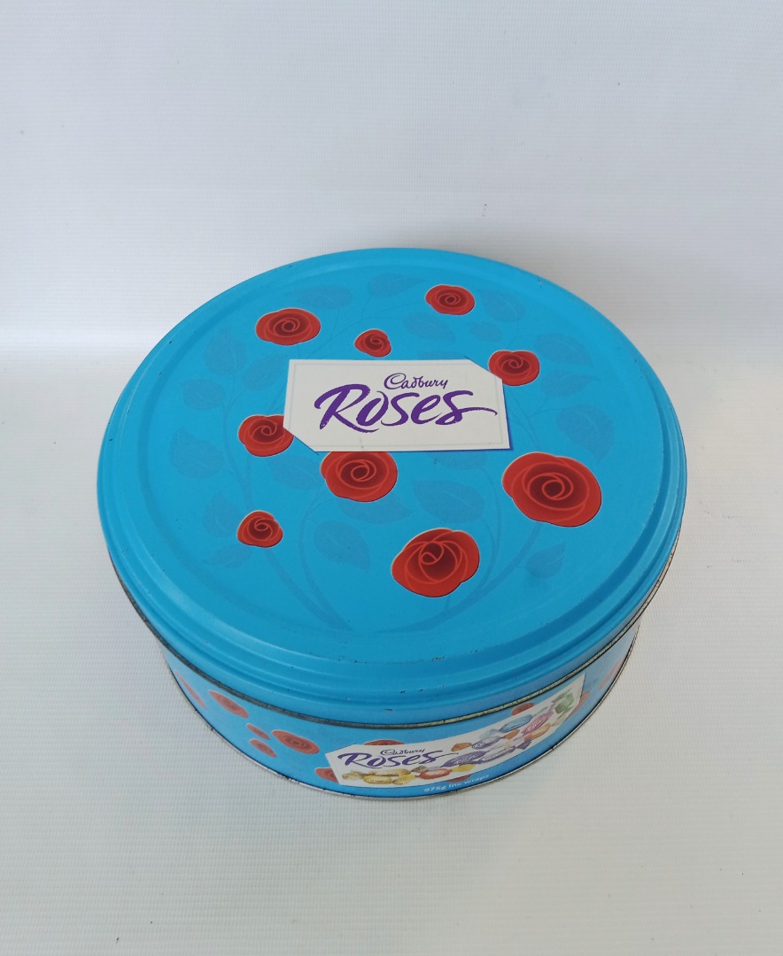 Cadbury Roses Big Round Empty Tin Can, Furniture & Home Living ...
