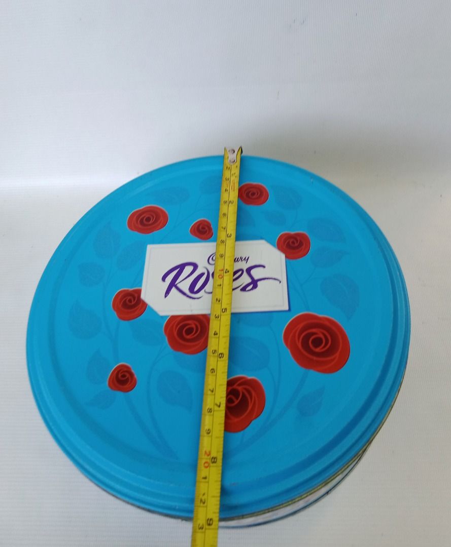 Cadbury Roses Big Round Empty Tin Can, Furniture & Home Living ...