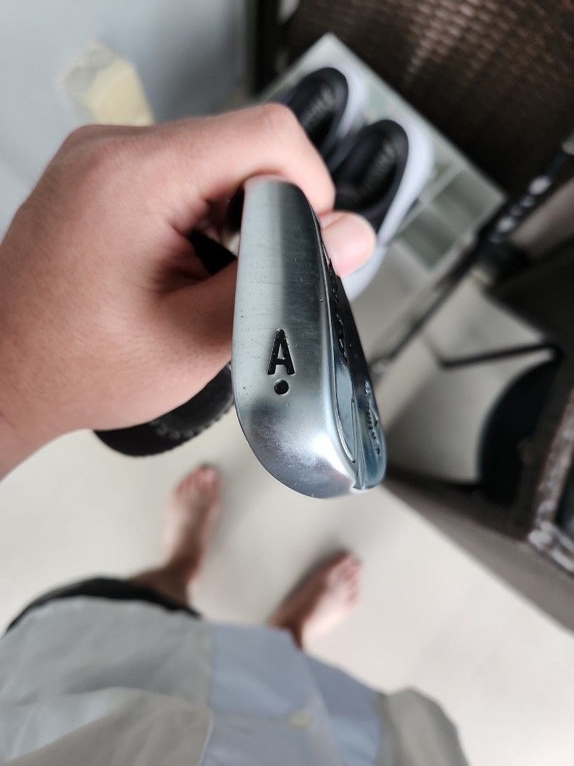 Callaway Apex Pro approach wedge, Sports Equipment, Sports & Games