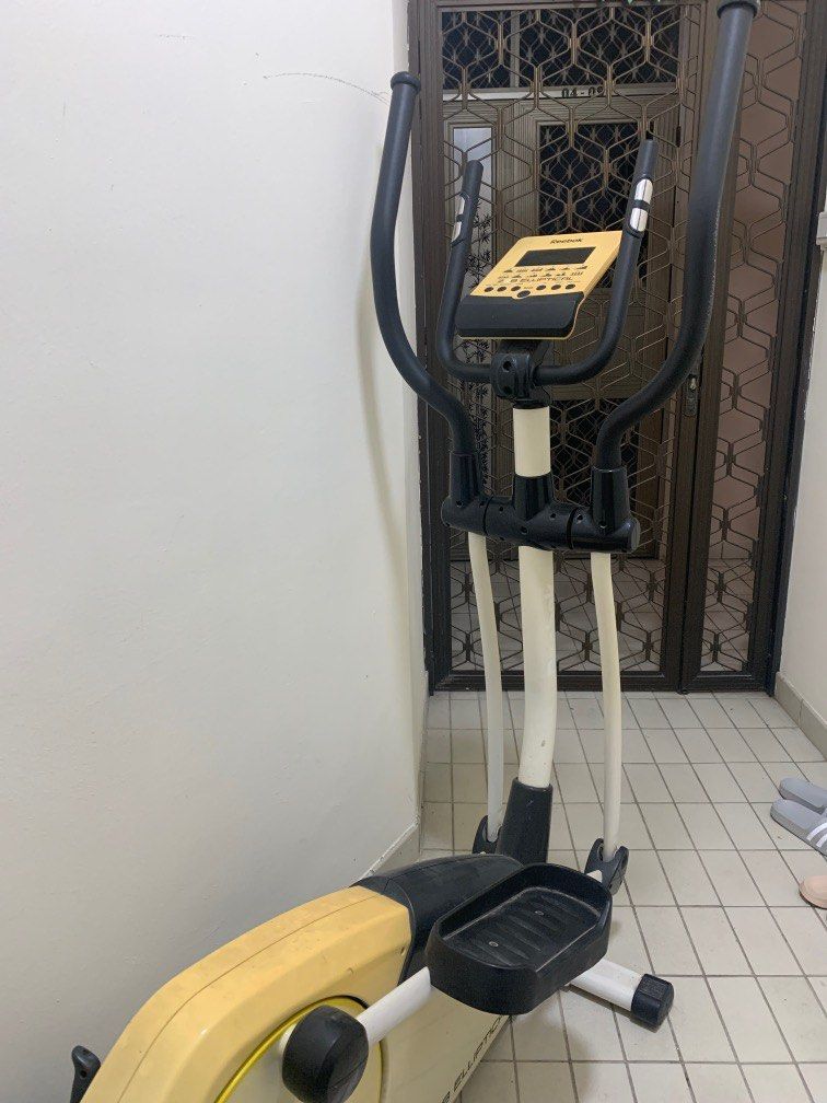 Cardio cycle machine, Sports Equipment, Exercise & Fitness, Cardio