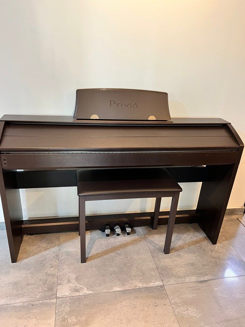 Casio Privia PX760 digital piano, Hobbies & Toys, Music & Media