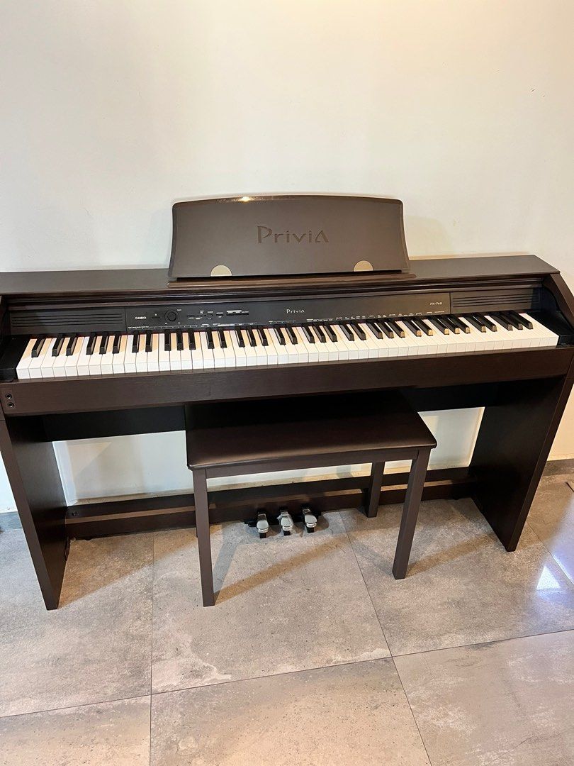 Casio Privia PX760 digital piano, Hobbies & Toys, Music & Media