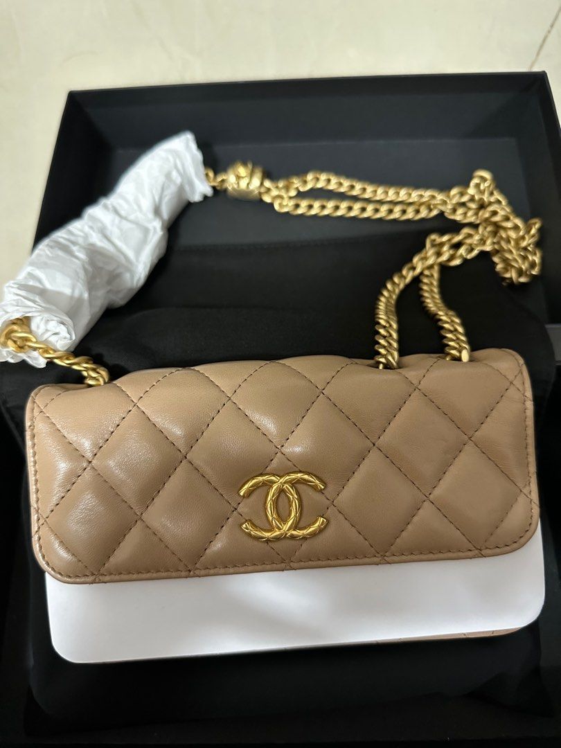 500+ affordable chanel 19 For Sale, Luxury