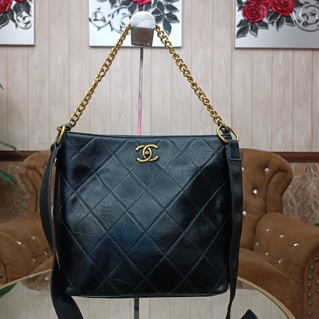 Chanel Slingbag, Luxury, Bags & Wallets On Carousell