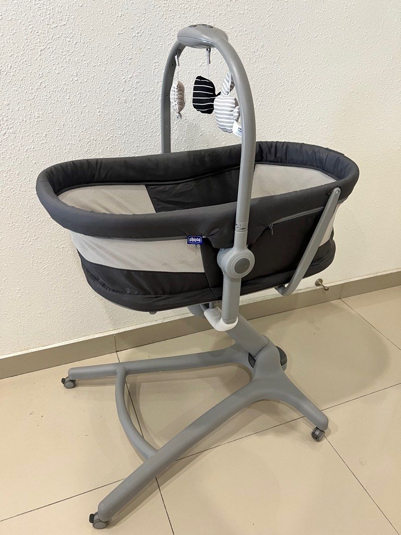 Chicco Baby Hug 4 in 1 Air, Babies & Kids, Baby Nursery & Kids ...