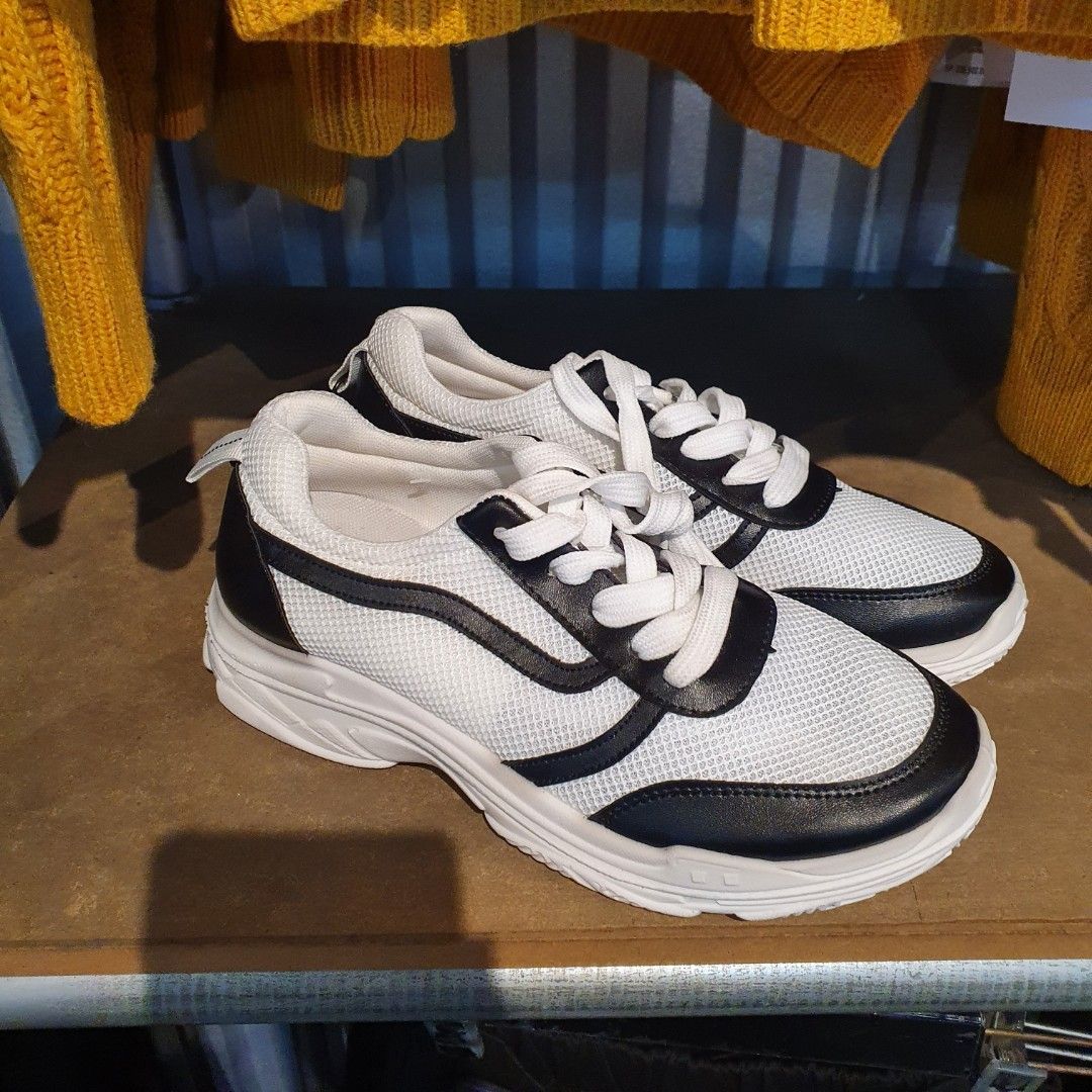 Colorbox shoes clearance
