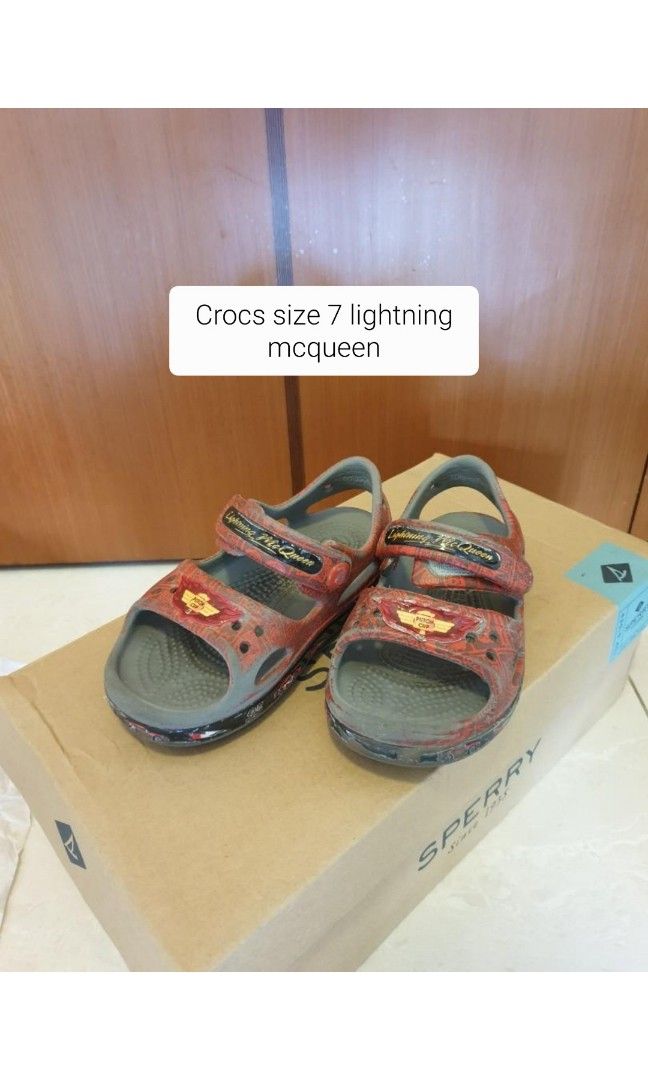 Boys crocs online size 7