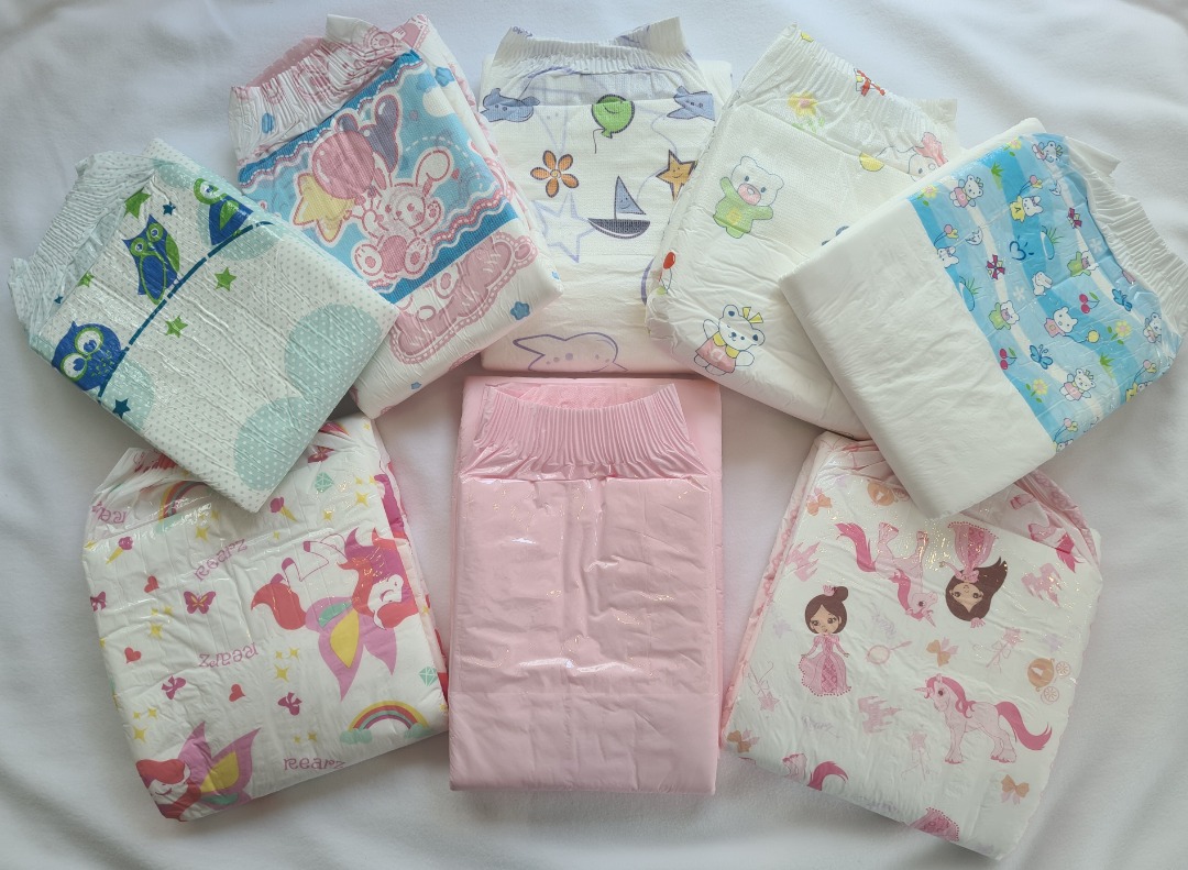 New Year Special! Designer ABDL Diapers M Size Limited set, Health ...