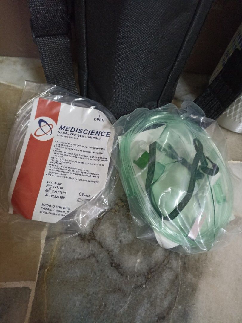 Domoxygen portable oxygen tank 3L full tank, Health & Nutrition