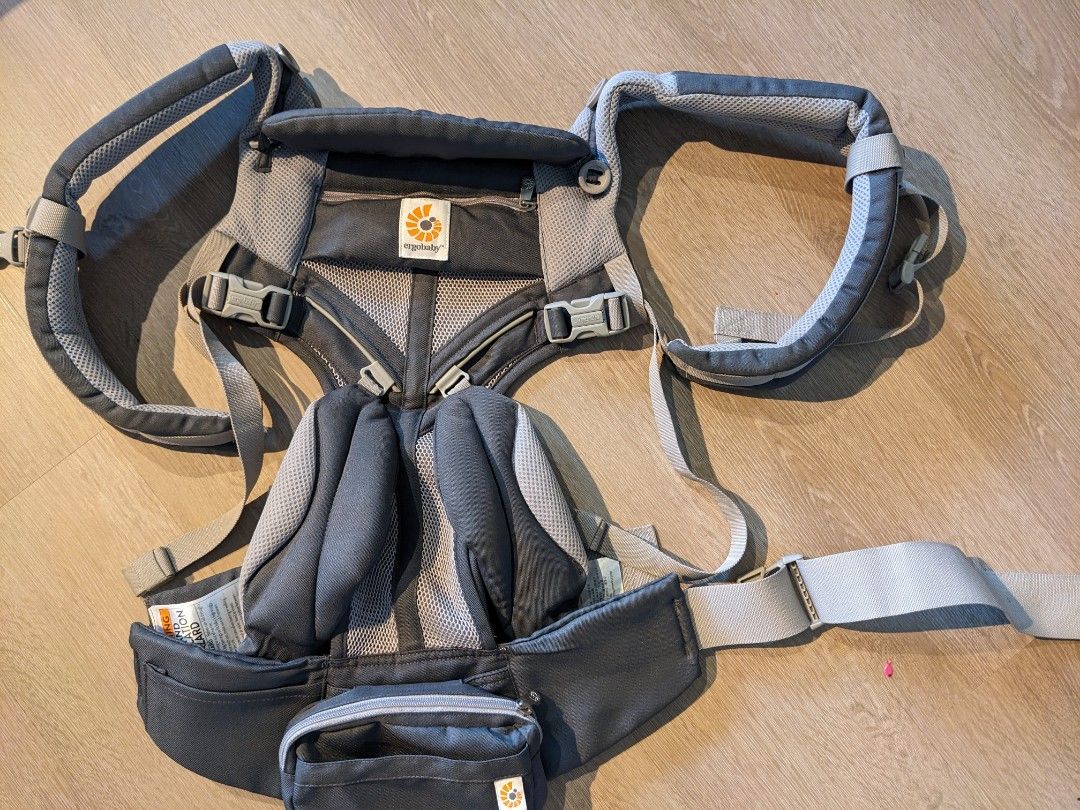 Ergo Omni 360 Air Mesh Carrier (Carbon Grey), Babies & Kids, Going Out