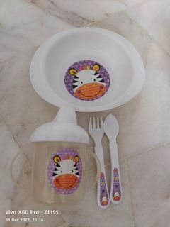 Feeding plate with fork spoon set & drinking cup