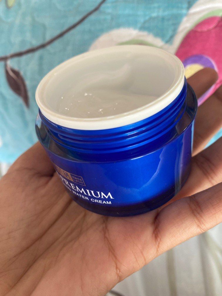 Hada labo water gel (moisturizer) 85 ada, Beauty & Personal Care, Face