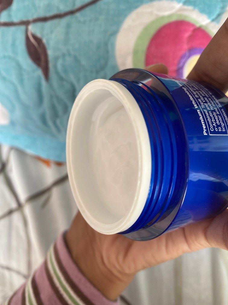 Hada labo water gel (moisturizer) 85 ada, Beauty & Personal Care, Face