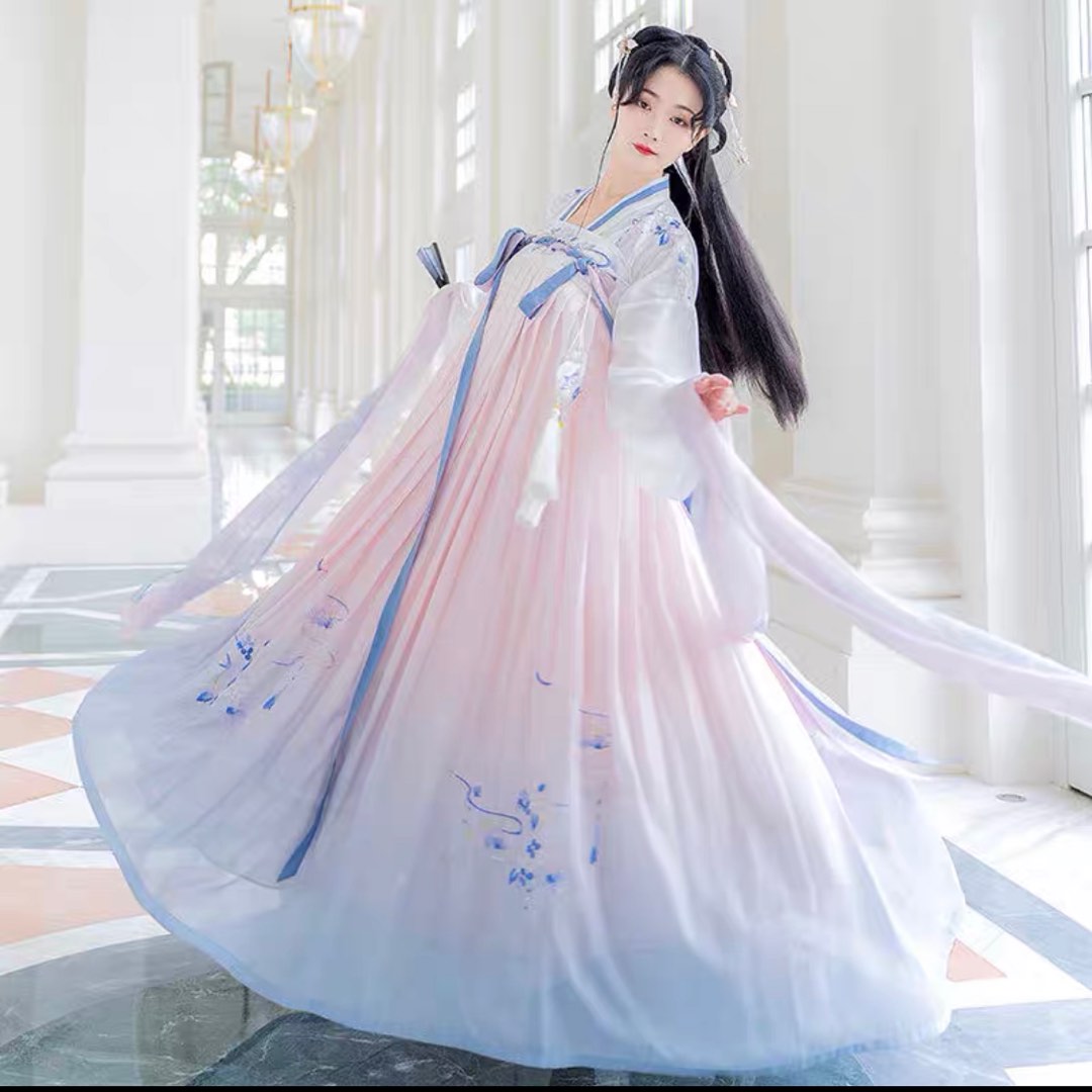 Hanfu 汉服 Set, Women's Fashion, Dresses & Sets, Traditional & Ethnic ...