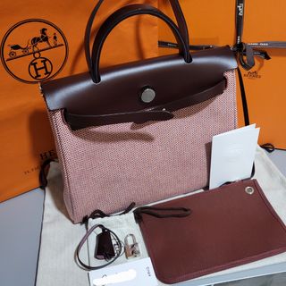 (Category: ) located in . Submitted by bb.singapura (Listing ID 1206648868, Image 1). Description: .