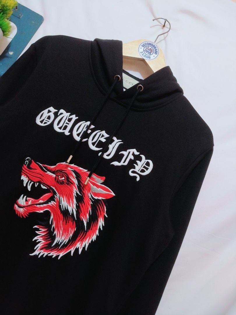 Gucci wolf hotsell head hoodie
