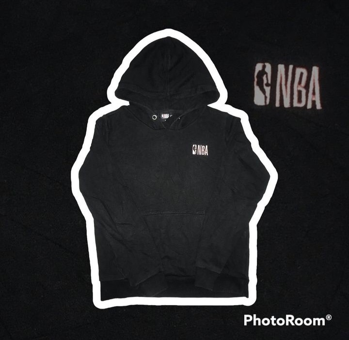 Zip hoodie nba original, Fesyen Pria, Pakaian , Atasan di Carousell