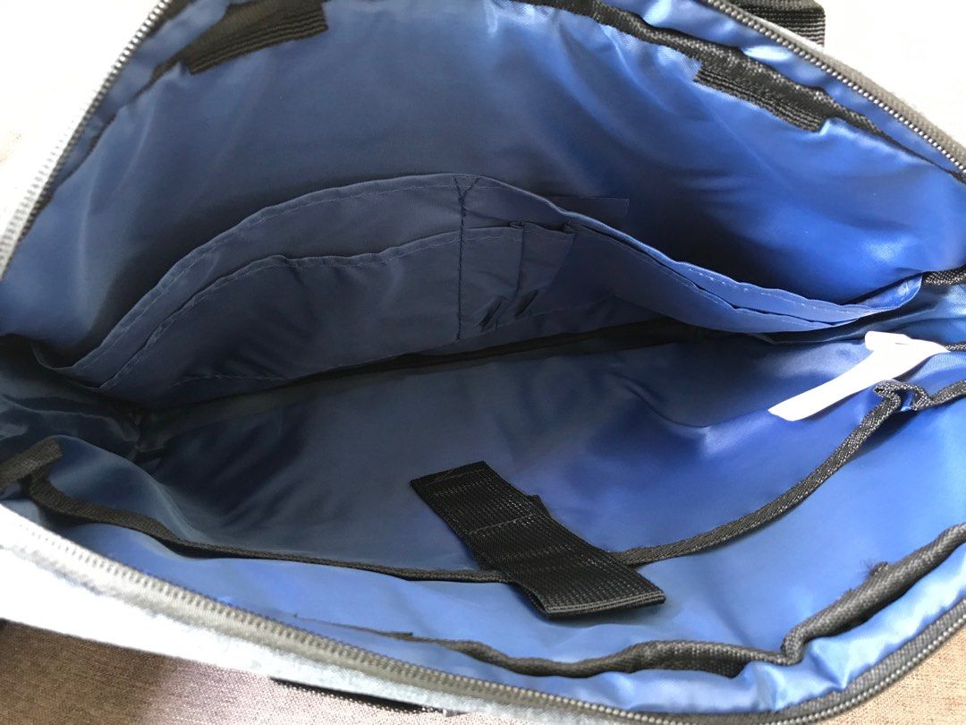 Hp laptop bag, Computers & Tech, Parts & Accessories, Laptop Bags