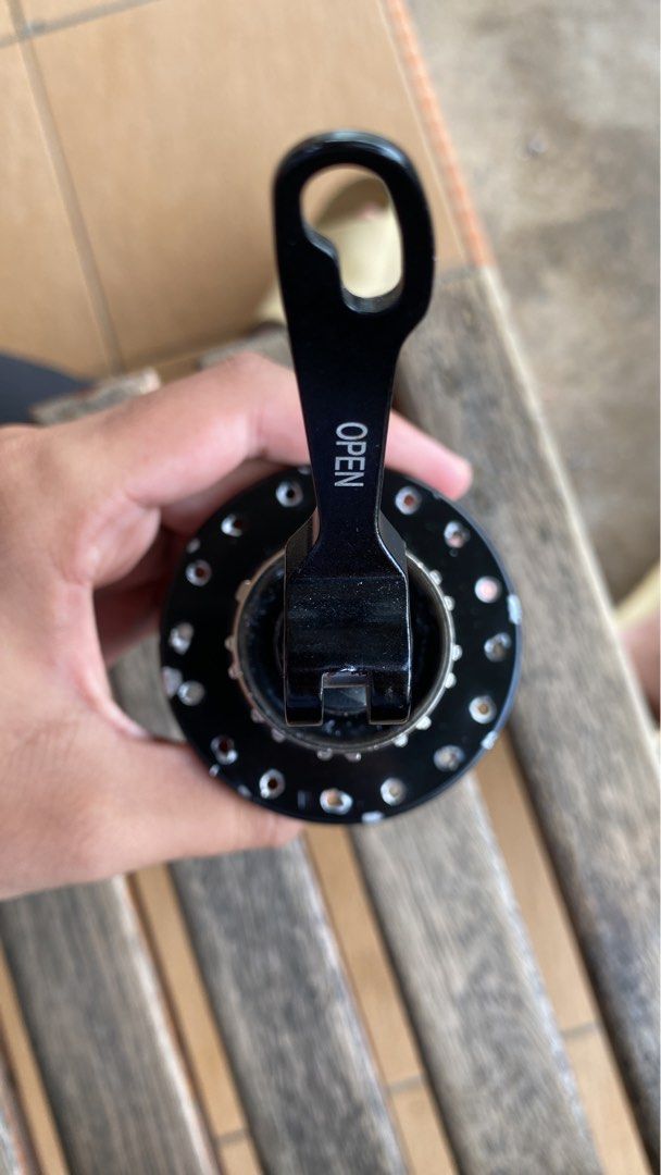 HUB NOVATEC D042SB, Sports Equipment, Bicycles & Parts, Bicycles on ...