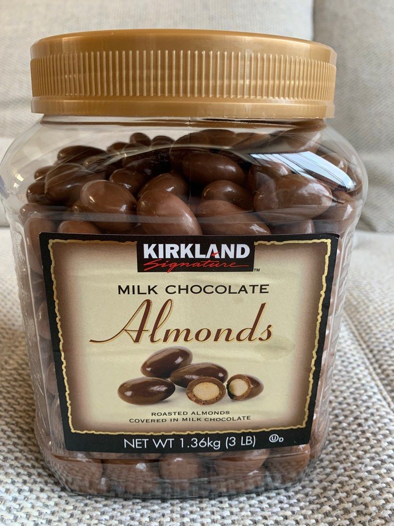 Kirkland Signature Milk Chocolate Almonds 1.36kg / 3lbs, Food & Drinks ...