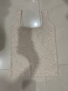 (Category: ) located in . Submitted by preloved_fu (Listing ID 1206634239, Image 1). Description: .