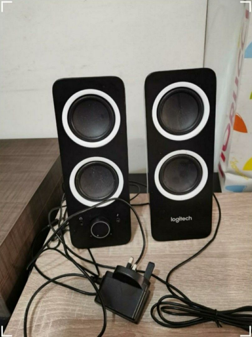 Logitech Z200 Speakers, Audio, Soundbars, Speakers & Amplifiers on