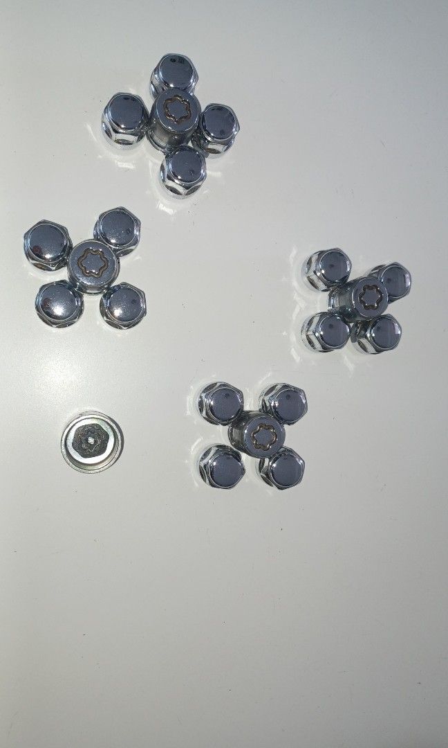 Lug nuts. M14 x 1.5, Car Accessories, Tyres & Rims on Carousell