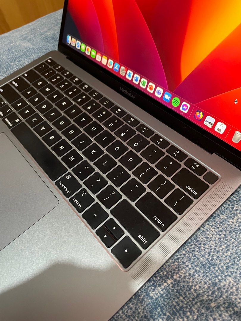 macbook air retina 13 inch 2019 dimensions