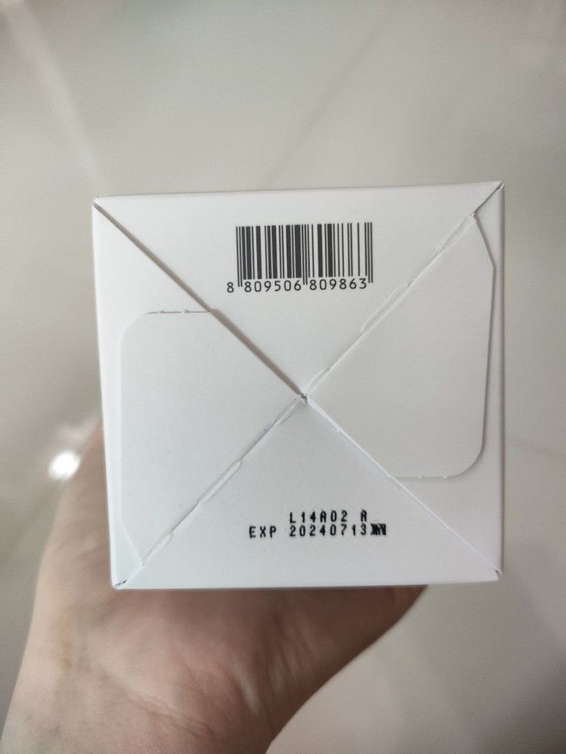 Medicube Red Acne Body Wash, Beauty & Personal Care, Bath & Body, Body