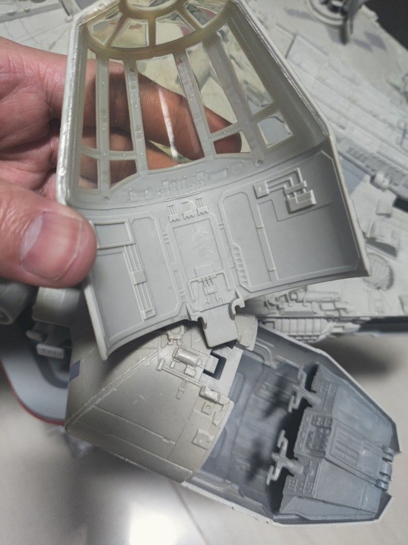 Star wars discount millenium falcon b3678