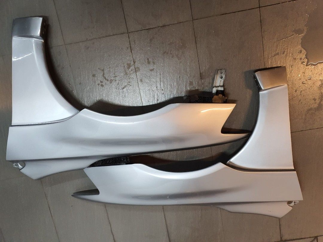 Mitsubishi Evo 10 Victory Style FRP Front Wide Blades/Fenders, Car