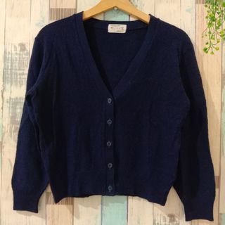 (Kategori: ) berada di . Dikirim oleh Mika_Store (ID iklan 1206626783, Gambar 1). Deskripsi: .
