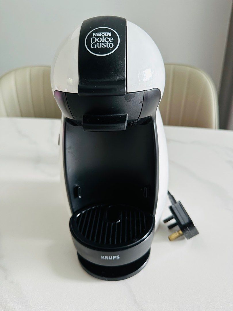 Nescafe Dolce Gusto machine, TV & Home Appliances, Kitchen Appliances