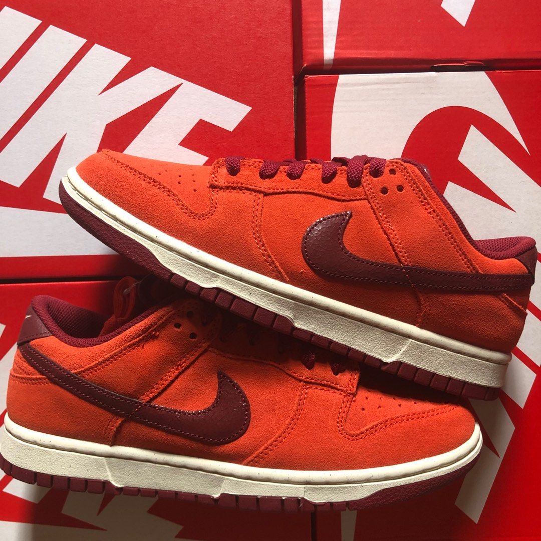 team orange nike shoes