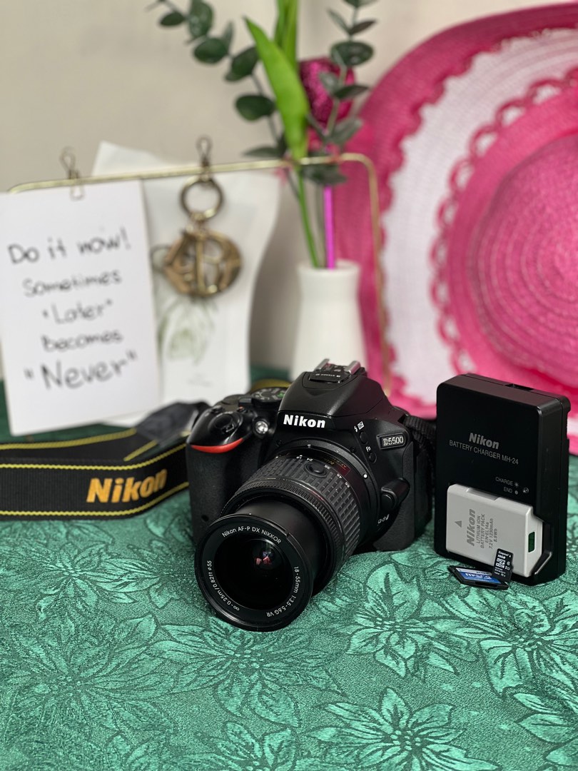 Nikon D5500 DSLR Latest 2021 24MP Full HD Tolt Touch Screen WIFI