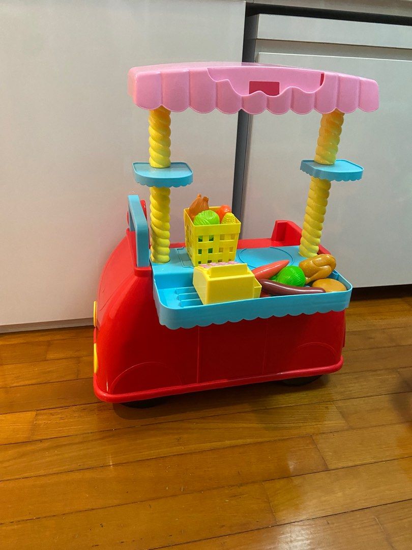 Peppa Pig Deli Cart, Hobbies & Toys, Toys & Games on Carousell