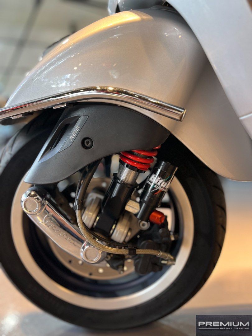 Pre Owned Vespa Primavera 150, Motorcycles, Motorcycles for Sale, Class 2B on Carousell