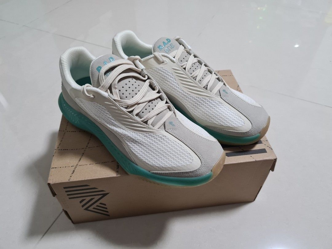 Global discount shoe sale