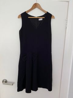 RED VALENTINO black dress. Size IT44 (M/AU10-12). Comfortable and versatile.